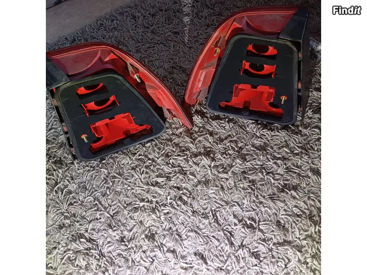 Myydään Volkswagen bora baklampor/blinkers