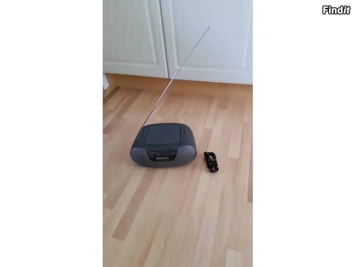 Myydään SONY radio - CD soitin ZS -S10CP 25e