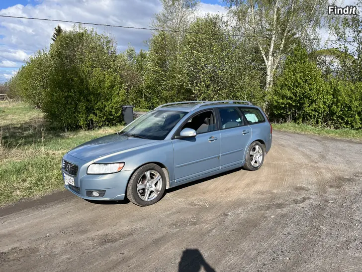Myydään Volvo V50 1.6D Drive -2011