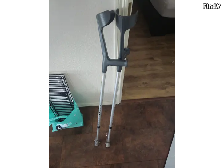 Myydään Kainalosauvat