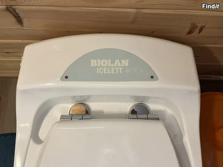 Säljes Biolan Icelett frysande torrtoalett