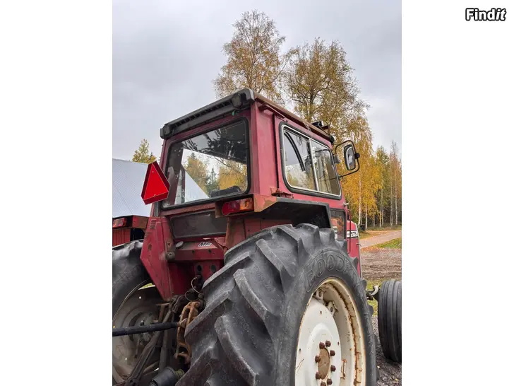 Myydään MF 575