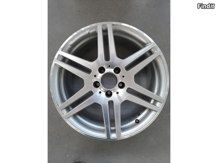 Myydään Mercedes benz Amg-vanne 18