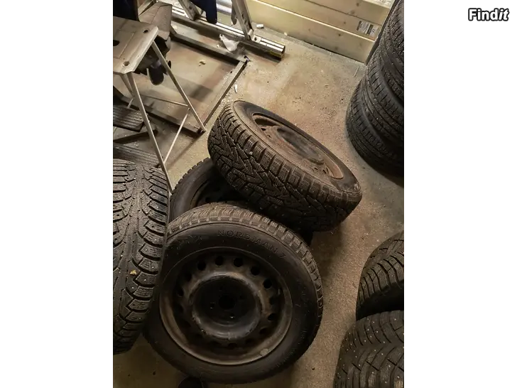 Säljes Toyota plåtfälgar