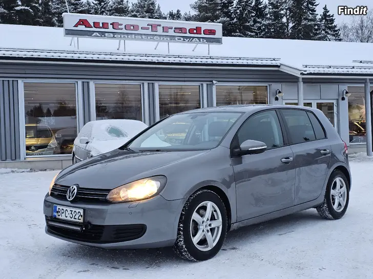 Säljes Volkswagen Golf Comfortline 2,0 TDI 103 kW 140 hv 2010