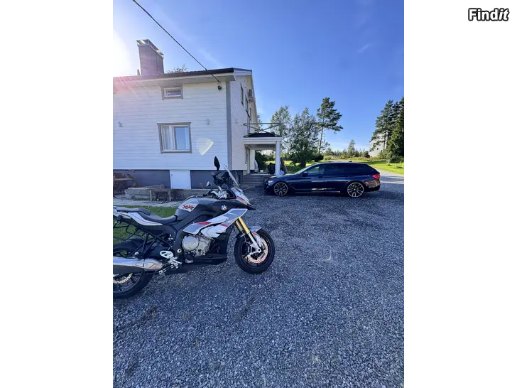 Säljes BMW S1000XR