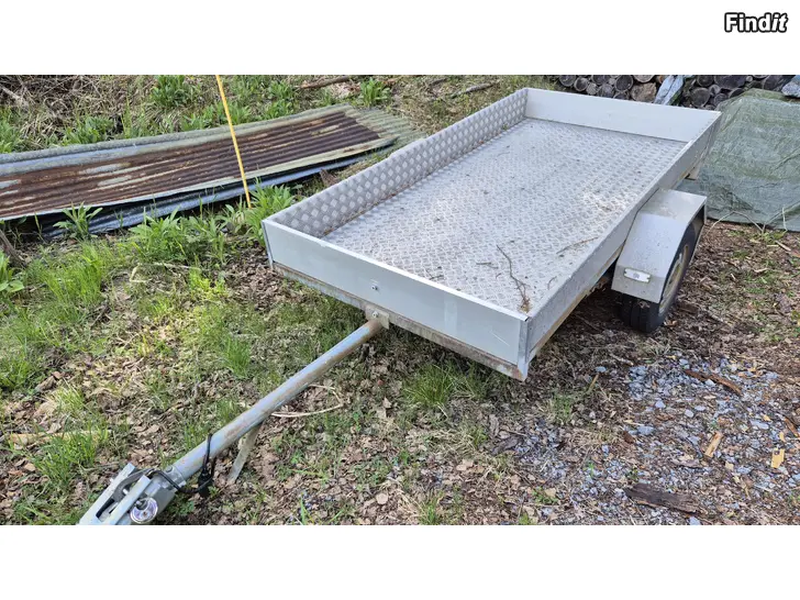 Myydään Säljes släpvagn