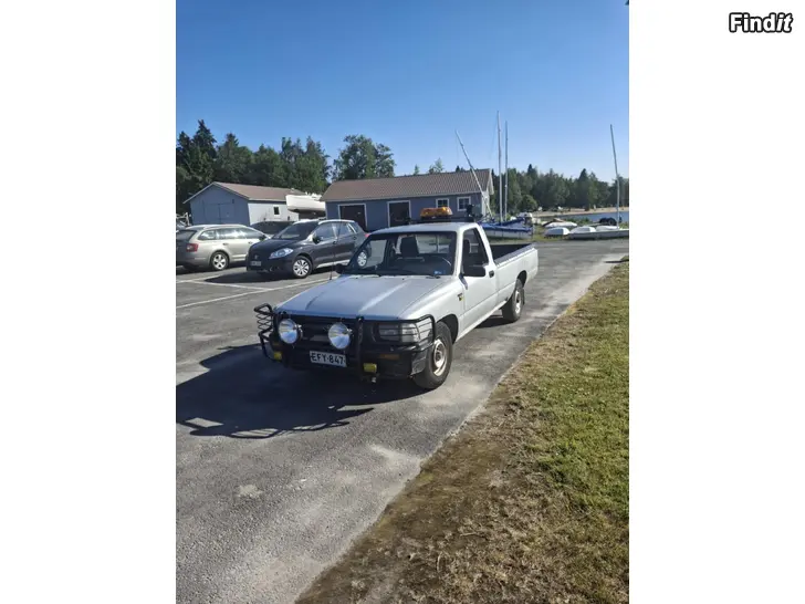 Myydään Toyota hiluc