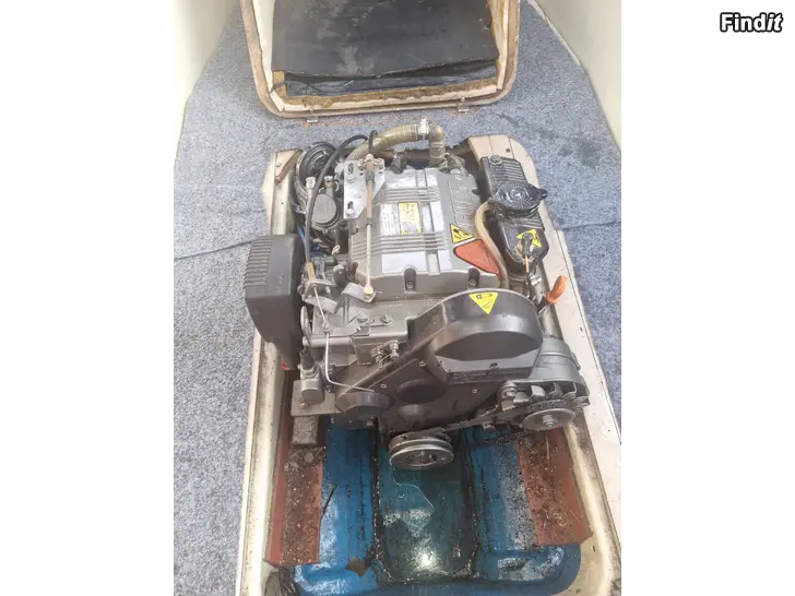 Myydään Fjord snekkan 21