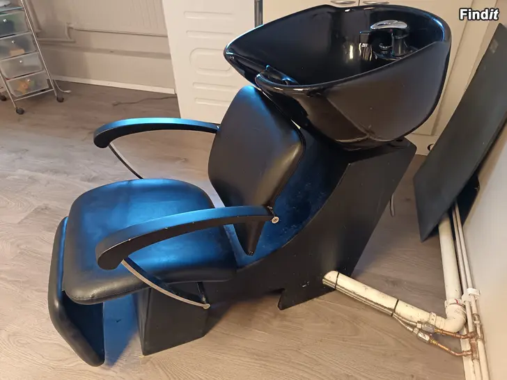 Myydään Pesu allas