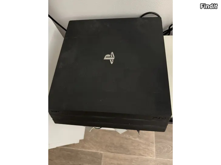 Säljes Playstation 4 pro