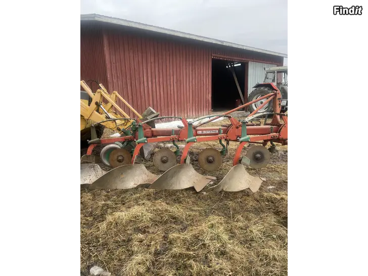 Säljes Jordbruks maskiner