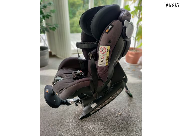 Myydään BeSafe Izi Combi X4 ISOfix