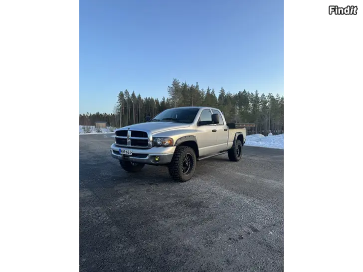 Myydään Dodge ram 1500 4x4