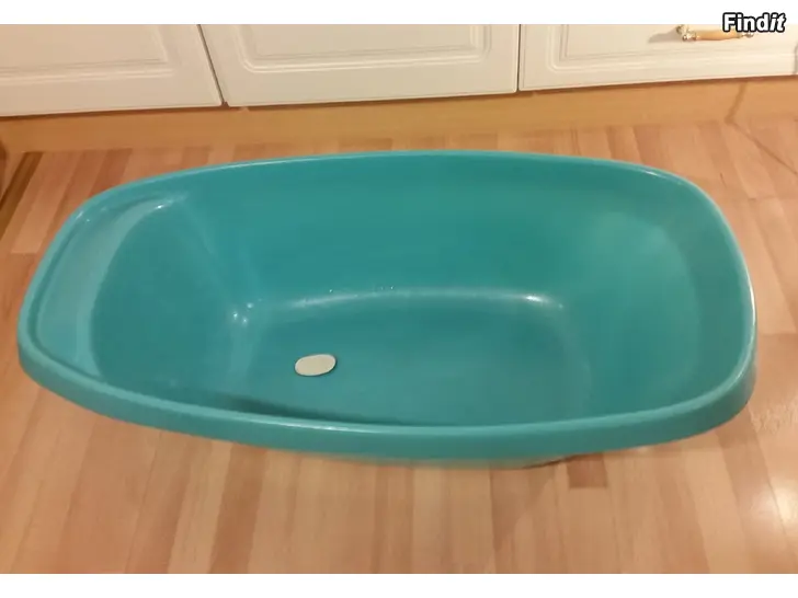 Myydään Lasten amme Orthex turkoosi tulpalla 5e