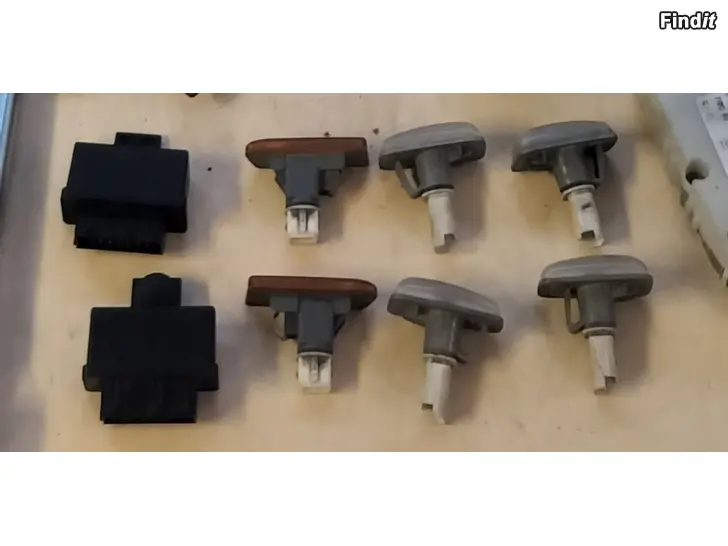 Säljes Bitron polttoainerele sivuvilkkut