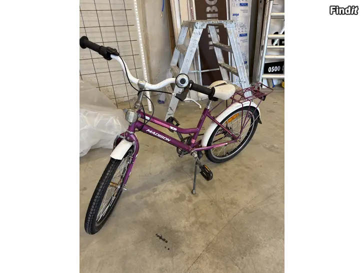 Myydään Barncyckel 20 tum