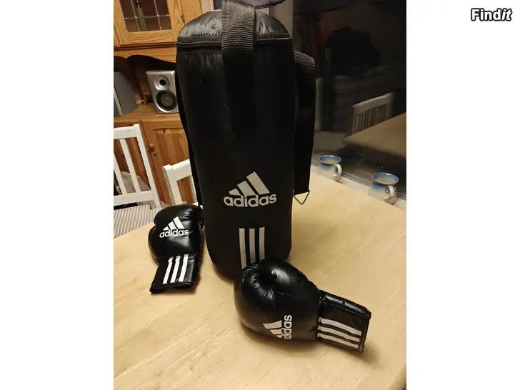Säljes Adidas boxningssäck till salu