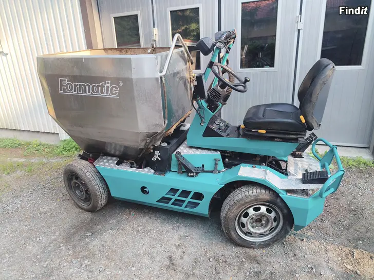 Säljes Formatic fodertruck i gott skick