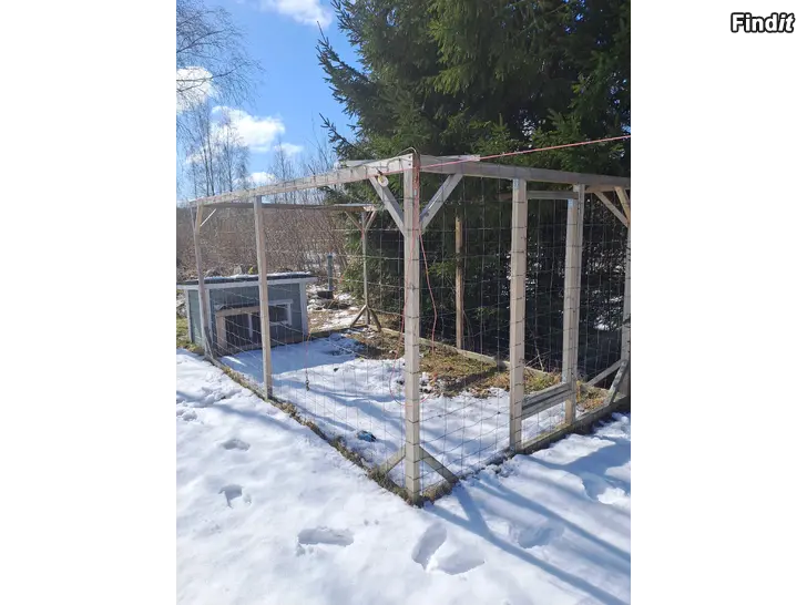 Säljes Hundhage och hundkoja