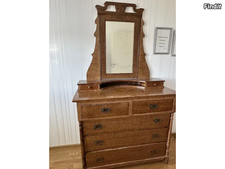 Säljes Byrå i Jugendstil