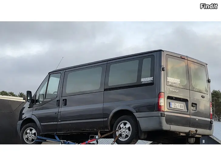 Säljes Ford transit tourneo