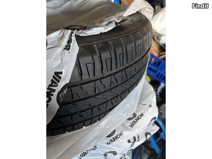 Säljes 235/55r19 däck