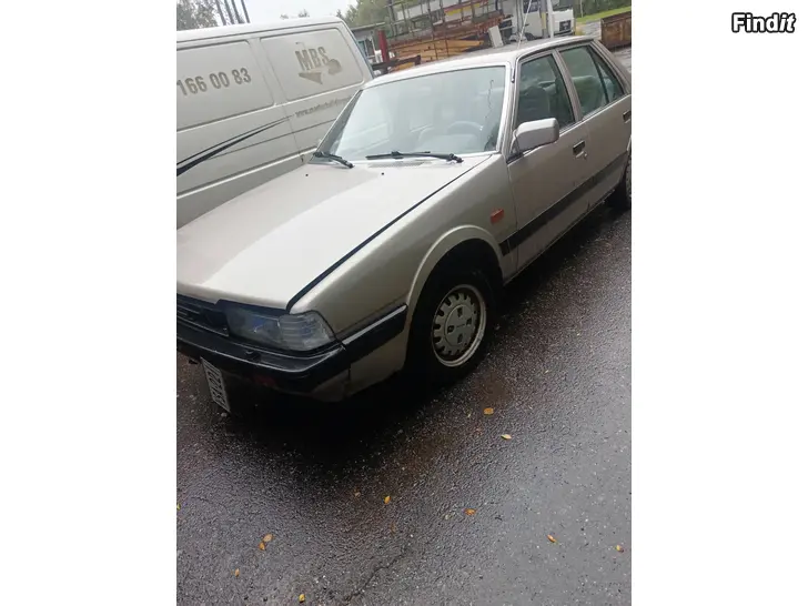 Säljes Veteranbil Mazda 626  2,0  - 87 Bjud