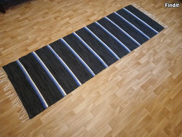 Myydään Tumma raitamatto 220x73cm