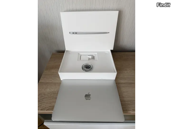 Myydään MacBook Air