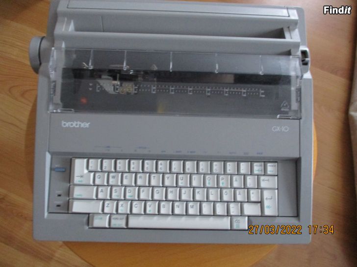 Säljes Brother GX-10 el-skrivmaskin