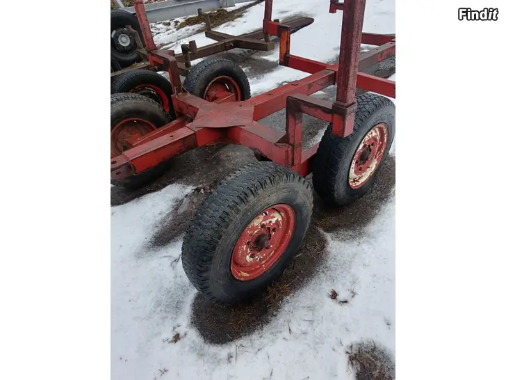 Säljes Boggie skogsvagn