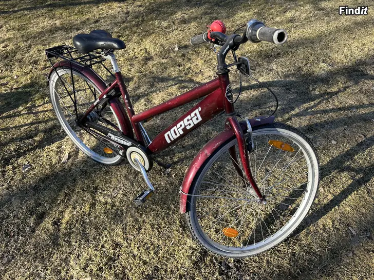 Säljes 3-växlad Nopsa damcykel, 26 tum