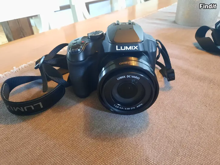 Säljes Panasonic Lumix superzoom kamera