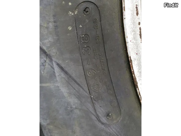 Säljes Traktor däck