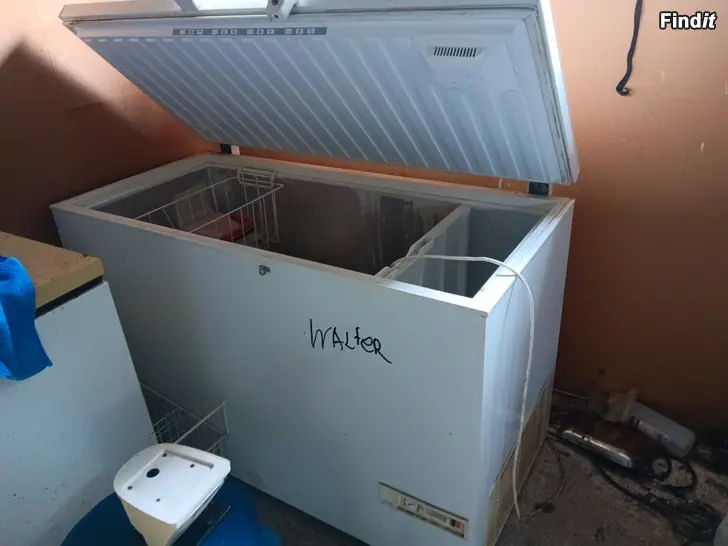 Säljes Frysbox