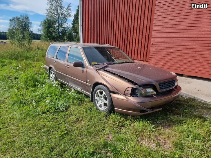 Säljes Volvo V70