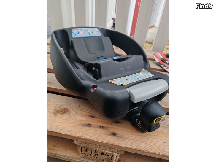 Säljes Maxi cosi easyfix bas