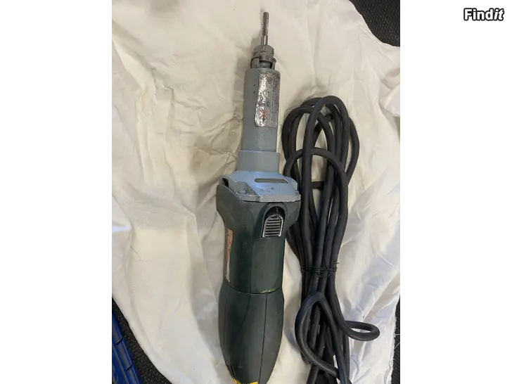 Myydään Sähkövinku Metabo 900w