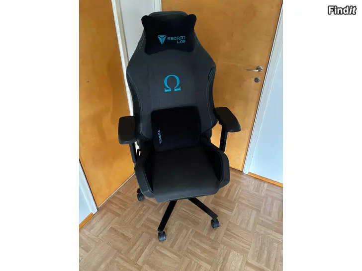 Säljes SecretLab Omega