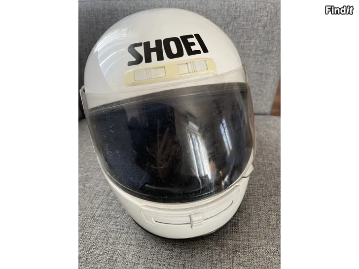 Säljes Hjälm Shoei