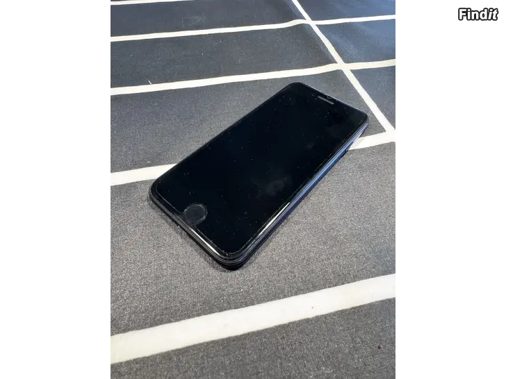 Myydään iPhone SE 2020 64GB
