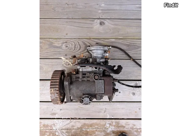 Säljes Vw golf bränslepump