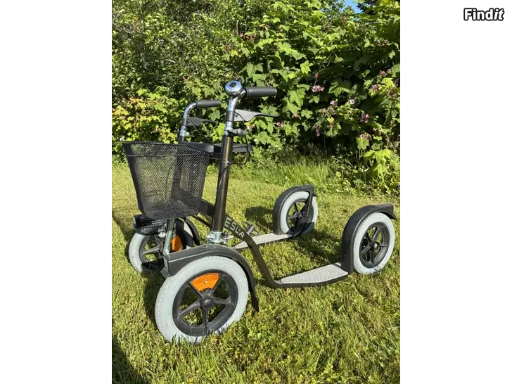 Säljes Esla sparkcyckel
