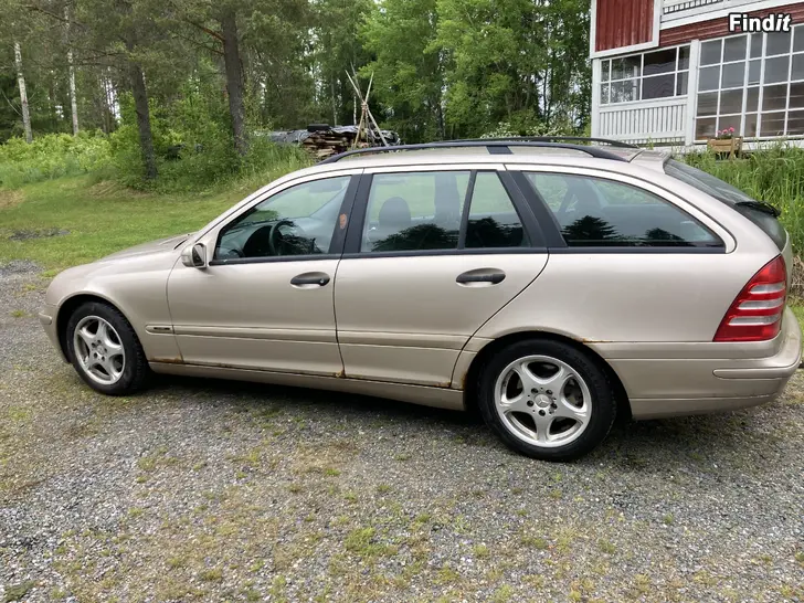 Säljes Mercedes Benz C-klass W-203 2003
