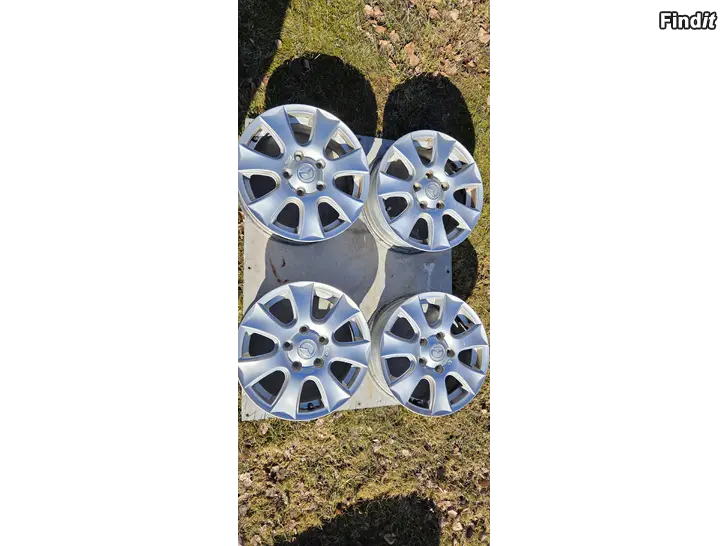 Säljes Mazda 15 tum