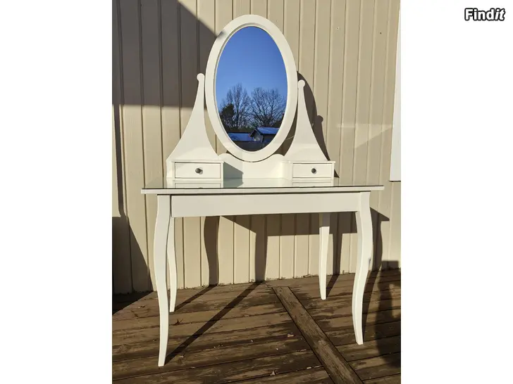 Myydään IKEA Hemnes meikkipöytä, kampauspöytä