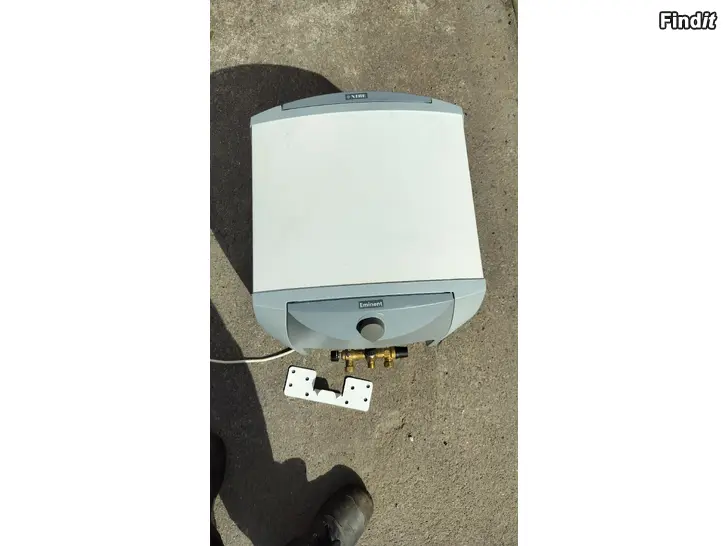 Myydään Nibe waterheater/ varmvatten beredare