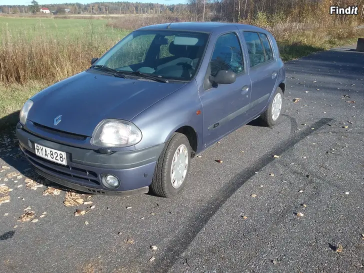 Säljes Renault Clio 1.4 4d  vm 2000