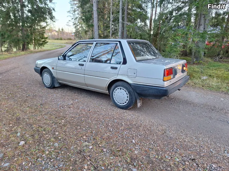 Myydään Toyota corolla 1.3 dx 1986